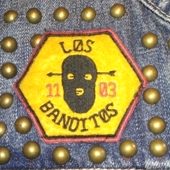 ☠️Kill City Studded Patched Denim Vest - Picture 9 of 9